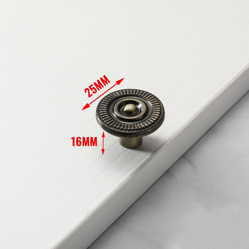 Forda Bronze Antique Zinc Alloy Furniture Kitchen Knobs